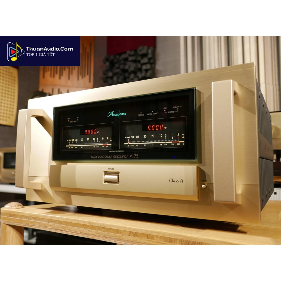 Accuphase A-75 4